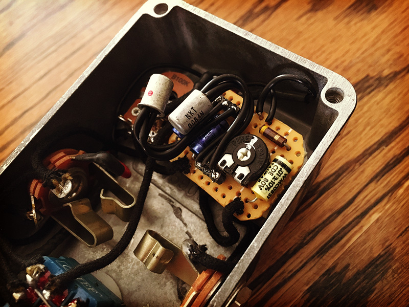 deviltone-jezebel-custom-germanium_kiban