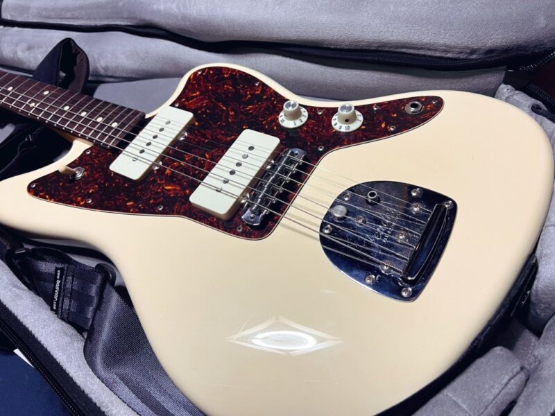 Ibanez IGB924R-BKにジャズマスターを入れてみた